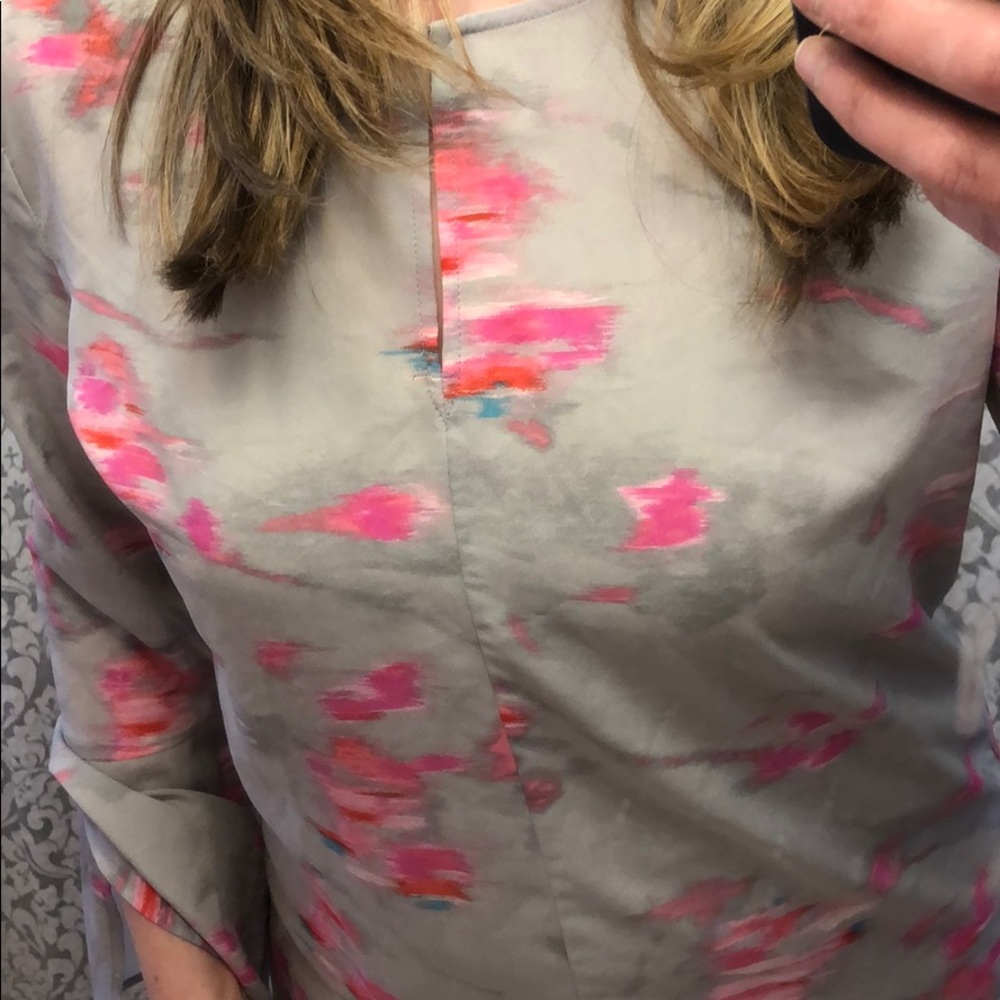 Banana Republic Watercolor Top - Picture 7 of 7